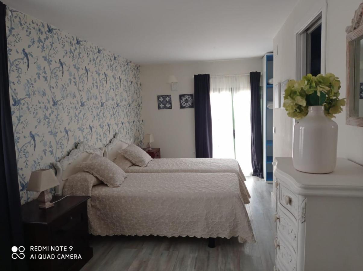 Finca La Favorita- Suites (Adults Only) Constantina Exterior photo